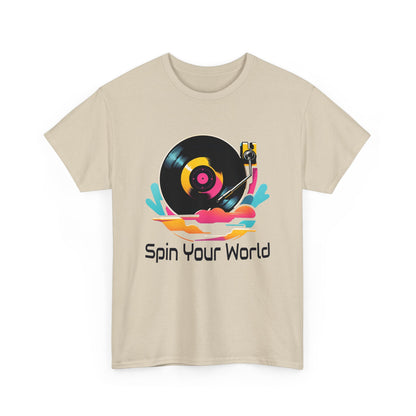 Stylisches Spin your World T - Shirt mit DJ - Turntable Design - TeeGerDesign - T - Shirt - Crew neck