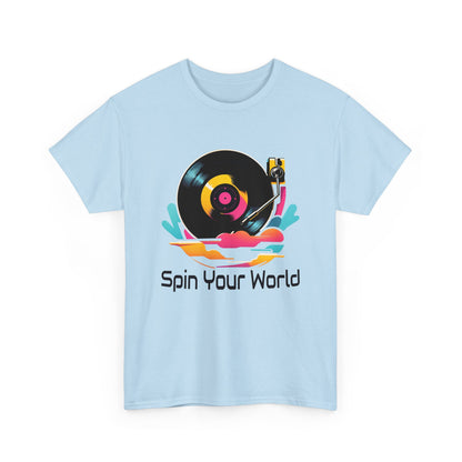 Stylisches Spin your World T - Shirt mit DJ - Turntable Design - TeeGerDesign - T - Shirt - Crew neck