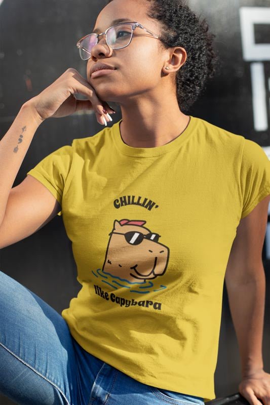 T - Shirt mit Capybara | Grafik Aufdruck Shirt | Lustiges Tiermotiv T - Shirt - TeeGerDesign - T - Shirt - Cotton