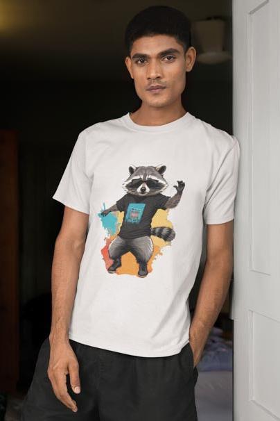 T - Shirt mit coolem Waschbär - TeeGerDesign - T - Shirt - Crew neck